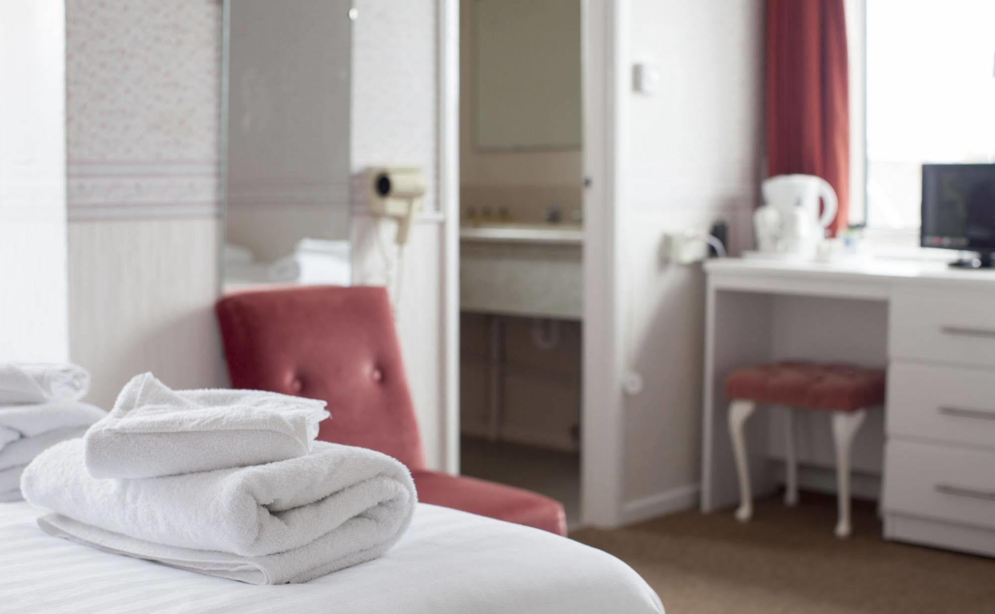 סנדאון The Wight Bay Hotel - Isle Of Wight מראה חיצוני תמונה